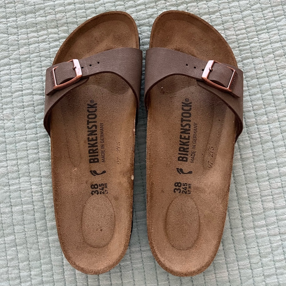 Berkinstock sandals size 38 (7-8)